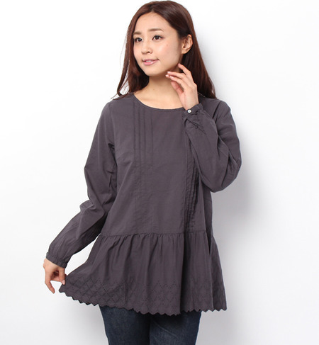 裾レース後ろリボンブラウス