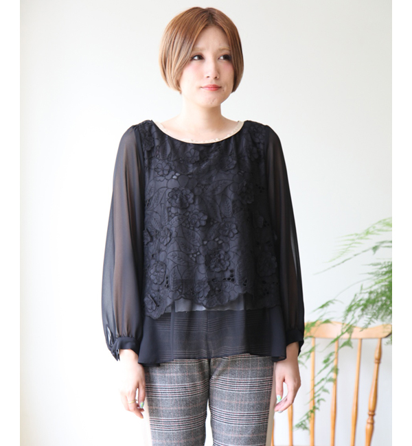 ペタルレースシフォンブラウス