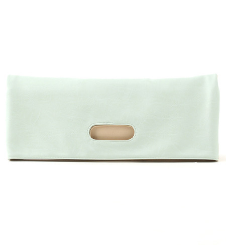 バイカラ―クラッチバック