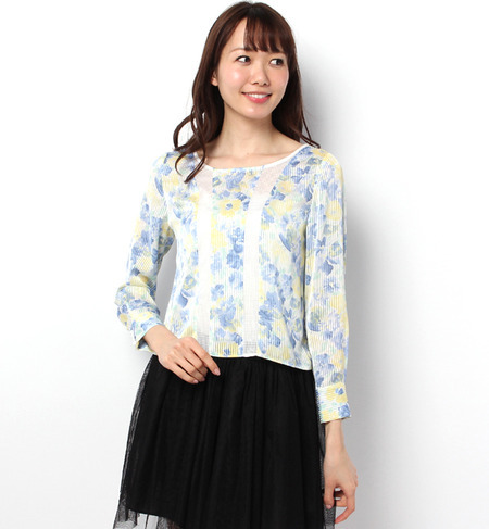 フラワーブラウス