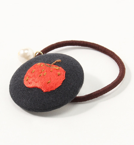刺繍くるみボタンヘアゴム
