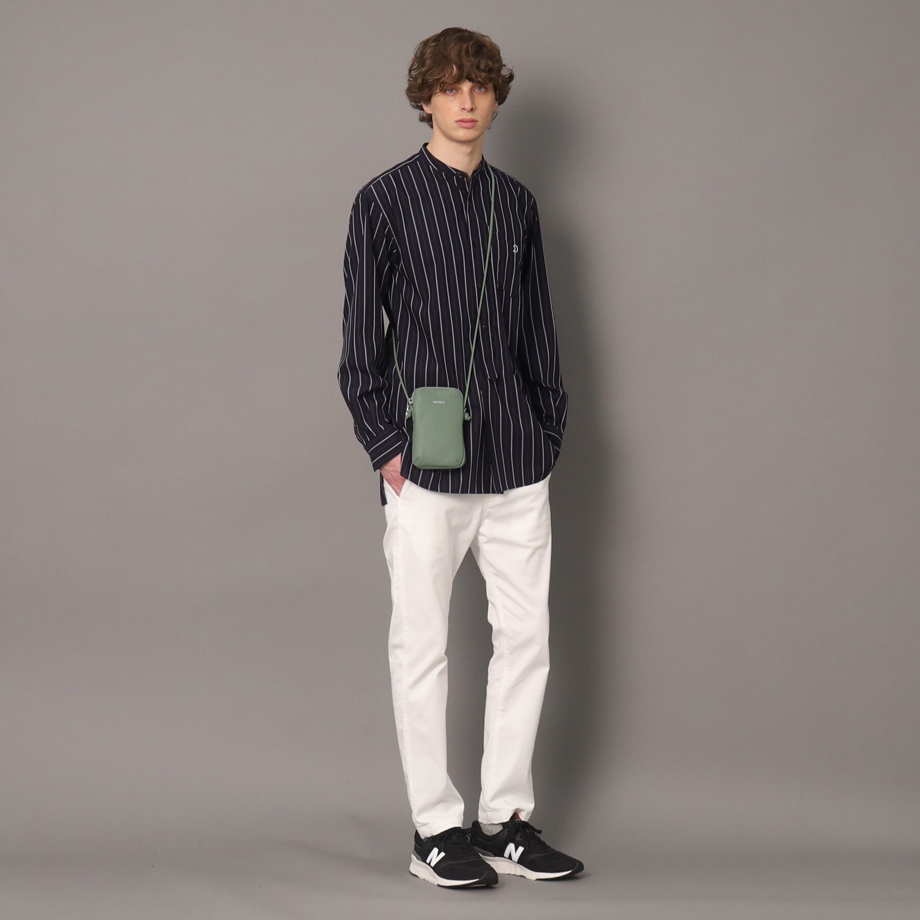 men's FUDGE11月号掲載】レザーショルダースマホケース|DRESSTERIOR