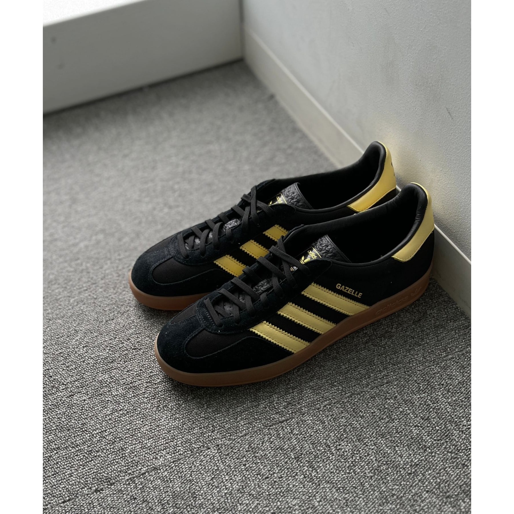 adidas(アディダス) GAZELLE INDOOR スニーカー|DRESSTERIOR