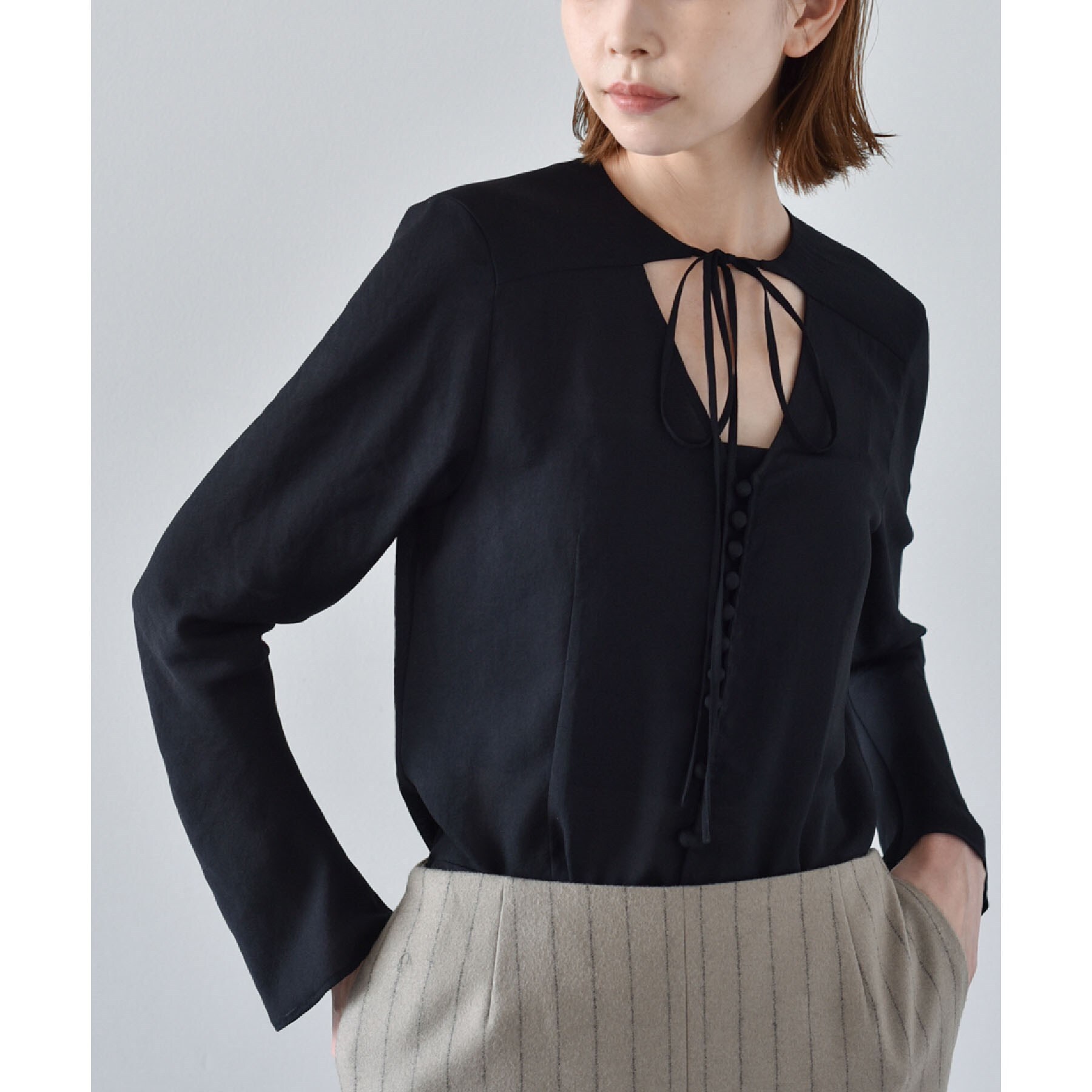 CODE A ｜ front ribbon blouse|DRESSTERIOR(ドレステリア)の通販