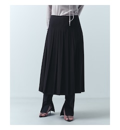 CODE A｜pleated gabardine skirt