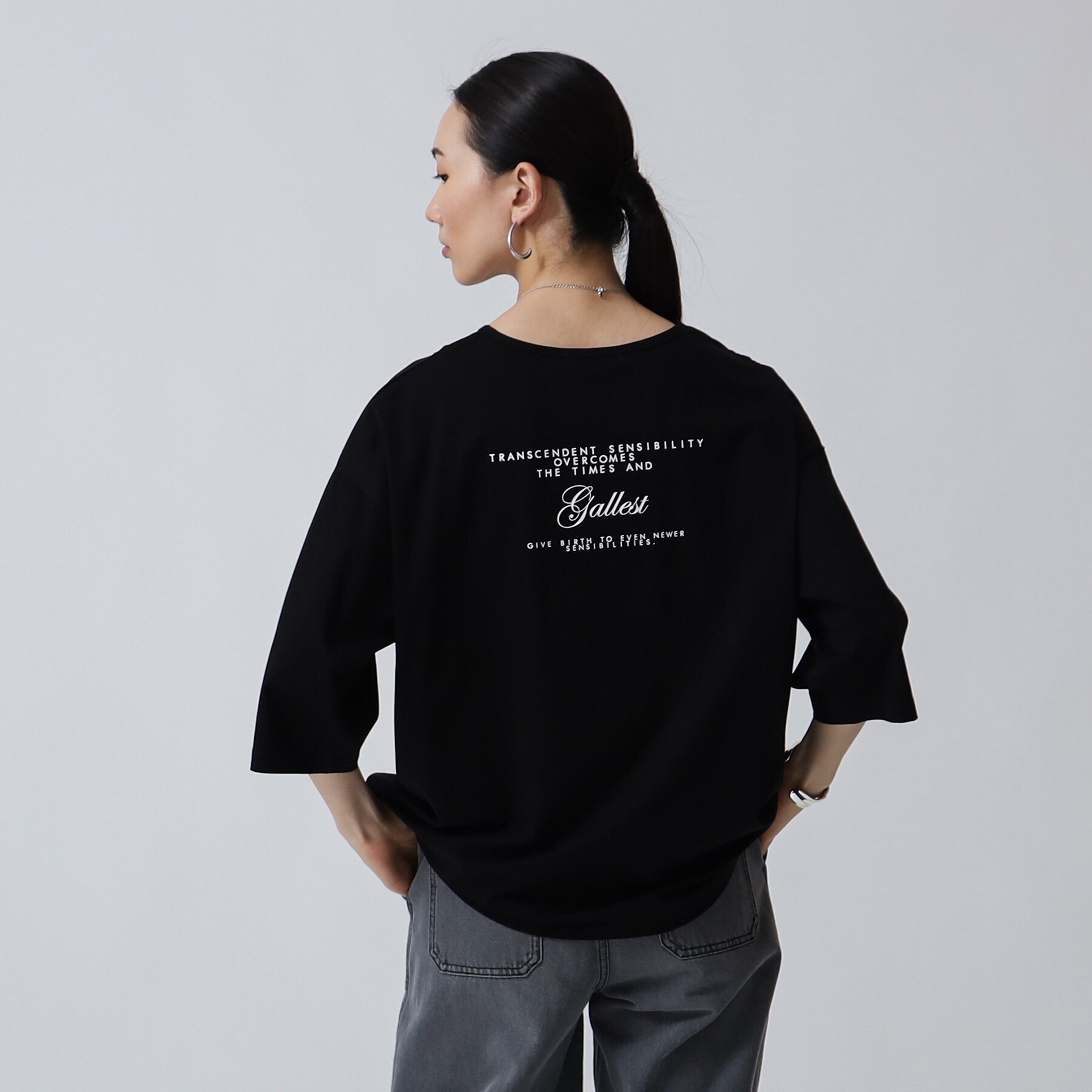 メッセージバックロゴTシャツ