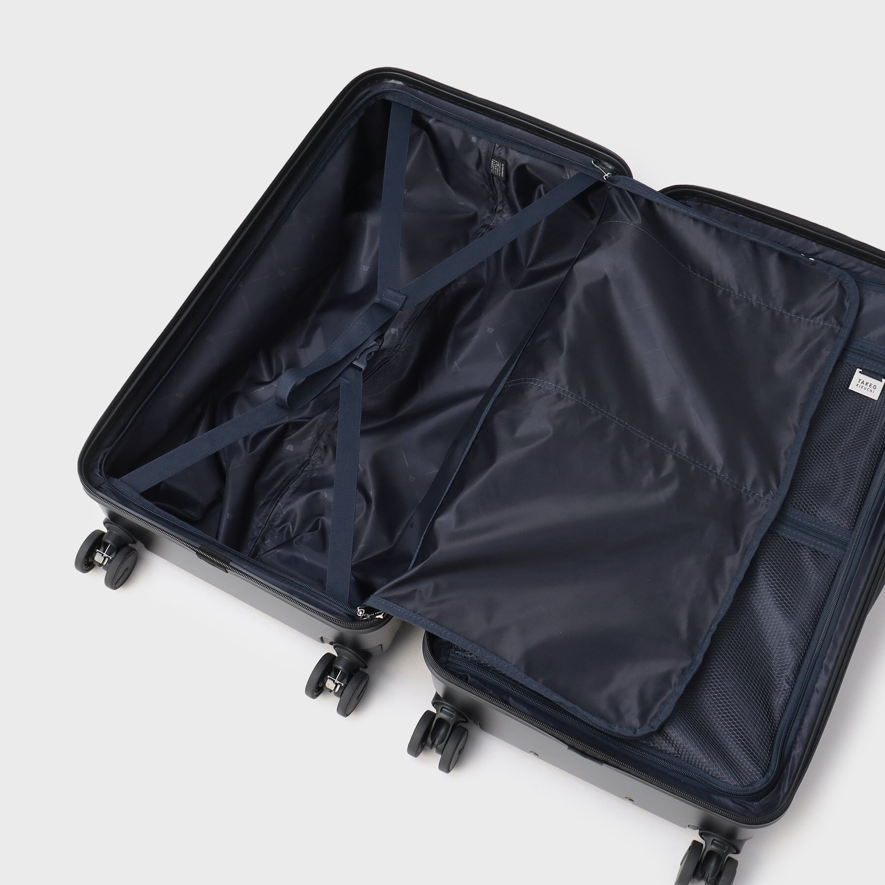 CITY BLACK】スーツケース Mサイズ|TAKEO KIKUCHI(タケオキクチ)の通販
