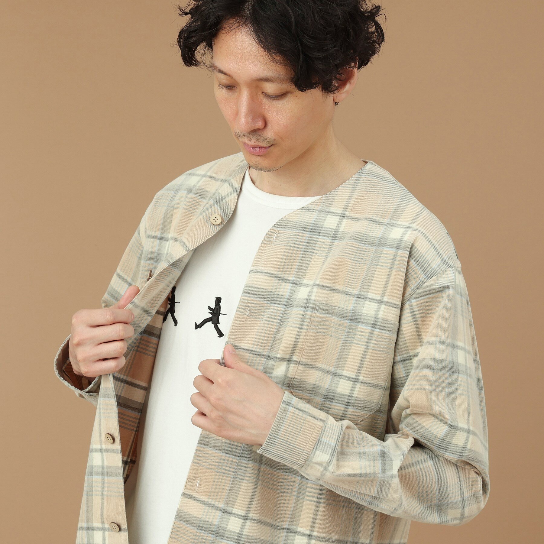 Sサイズ～】コーデュロイチェック ノーカラーシャツ|TAKEO KIKUCHI