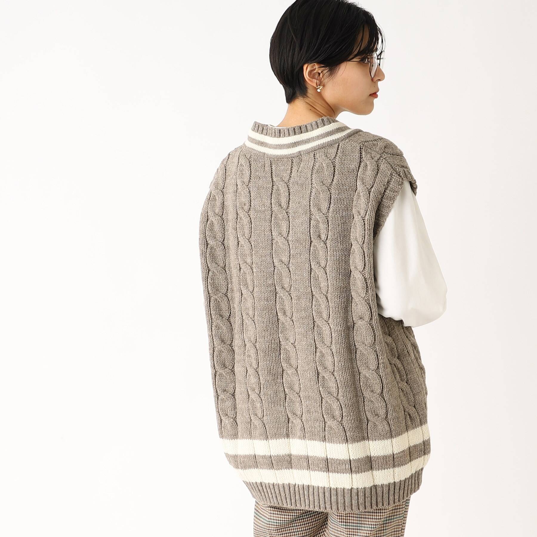 【Oldderby Knitwear／オールドダービーニットウェア】別注 クリケットケーブルベスト