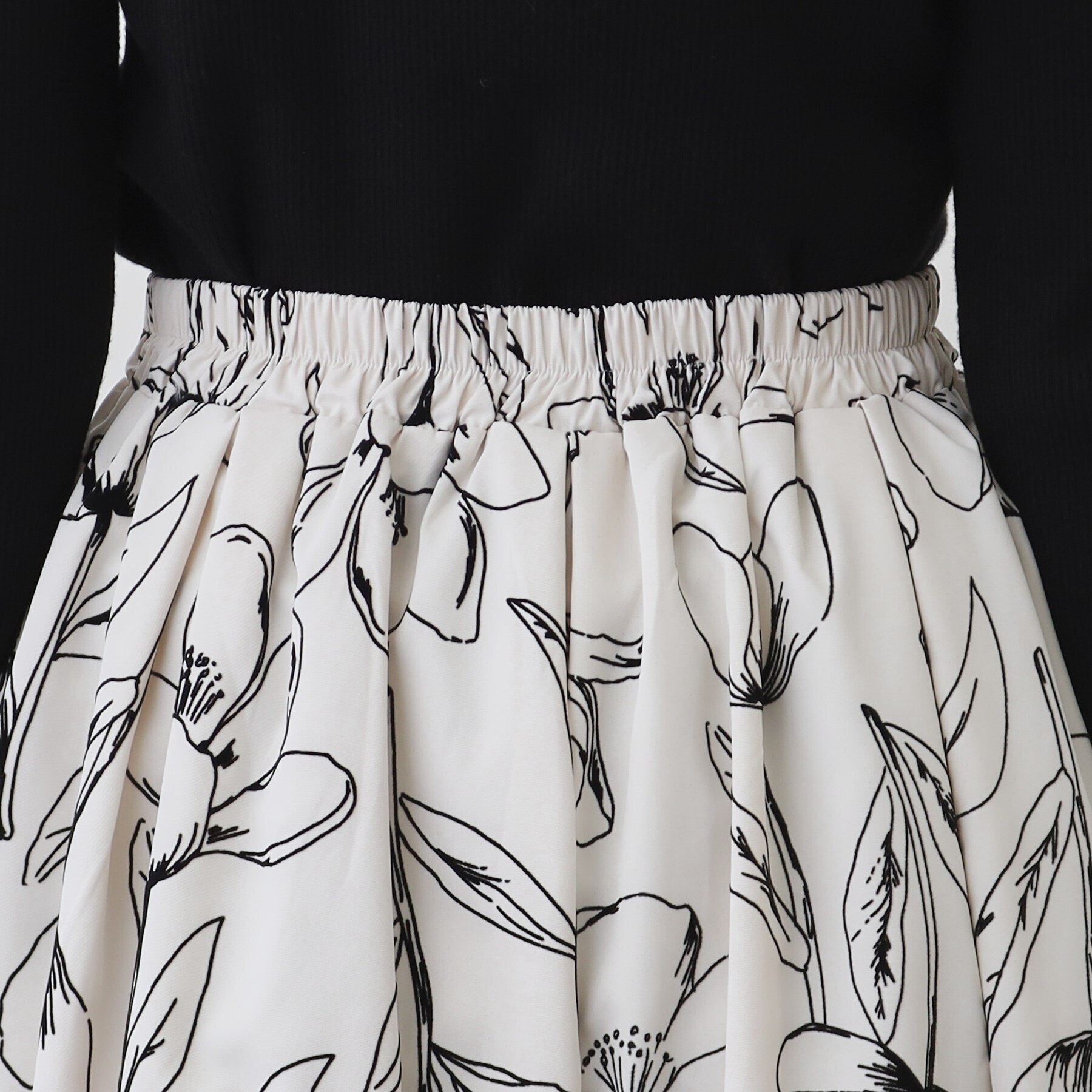 フラワーフロッキープリントスカート|Couture brooch(クチュール
