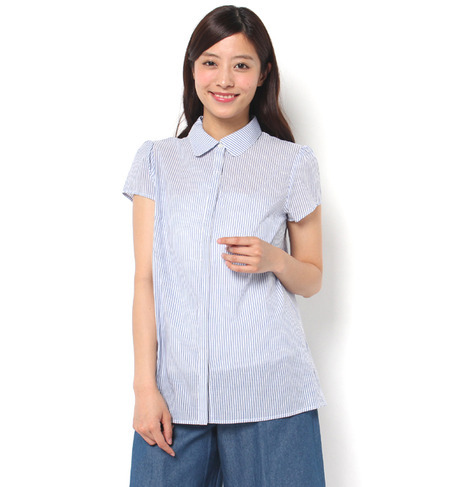 ラウンドカラーキャップスリーブブラウス