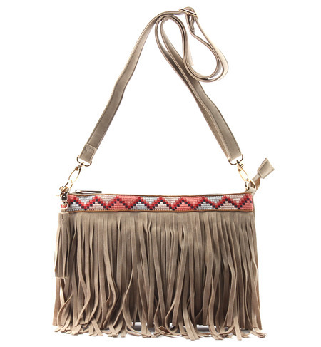 【エヌ ナチュラルビューティベーシック/N．Natural Beauty Basic】 タッセルチャーム付きフリンジ2WAYクラッチ [送料無料]