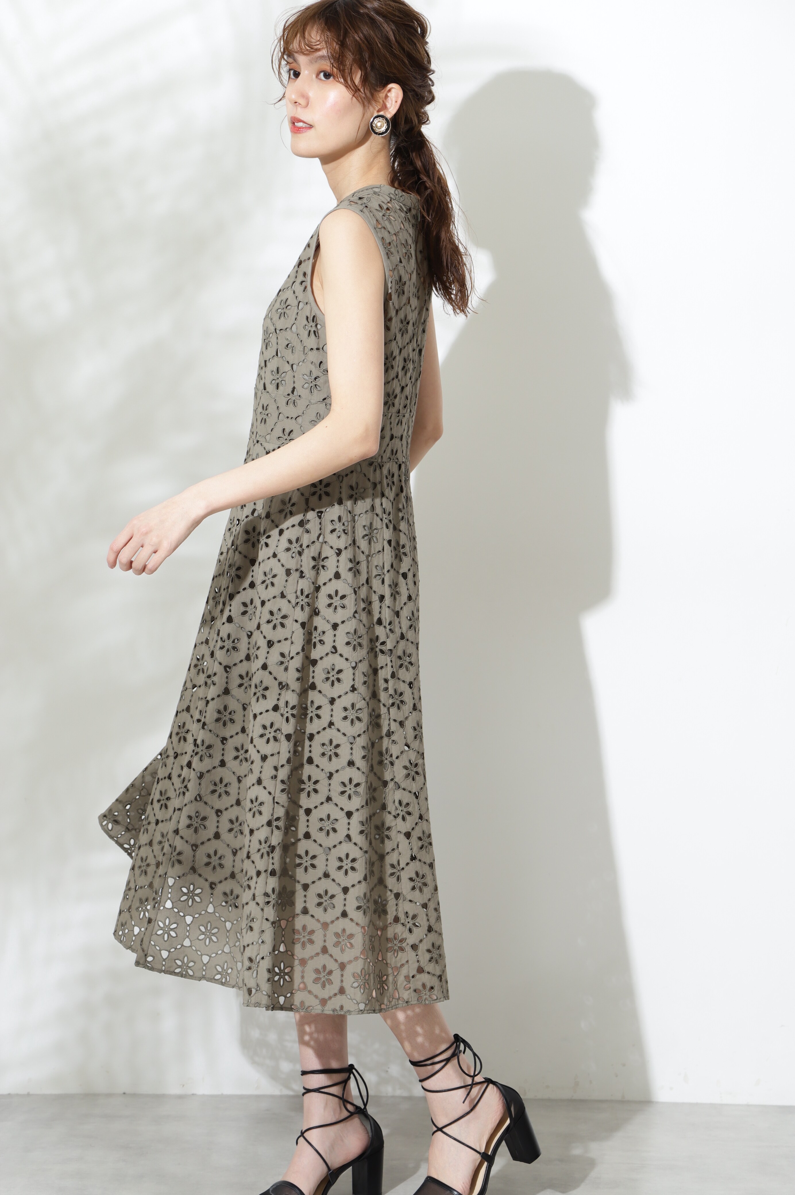 ◆《Endy ROBE》クラークレースワンピース