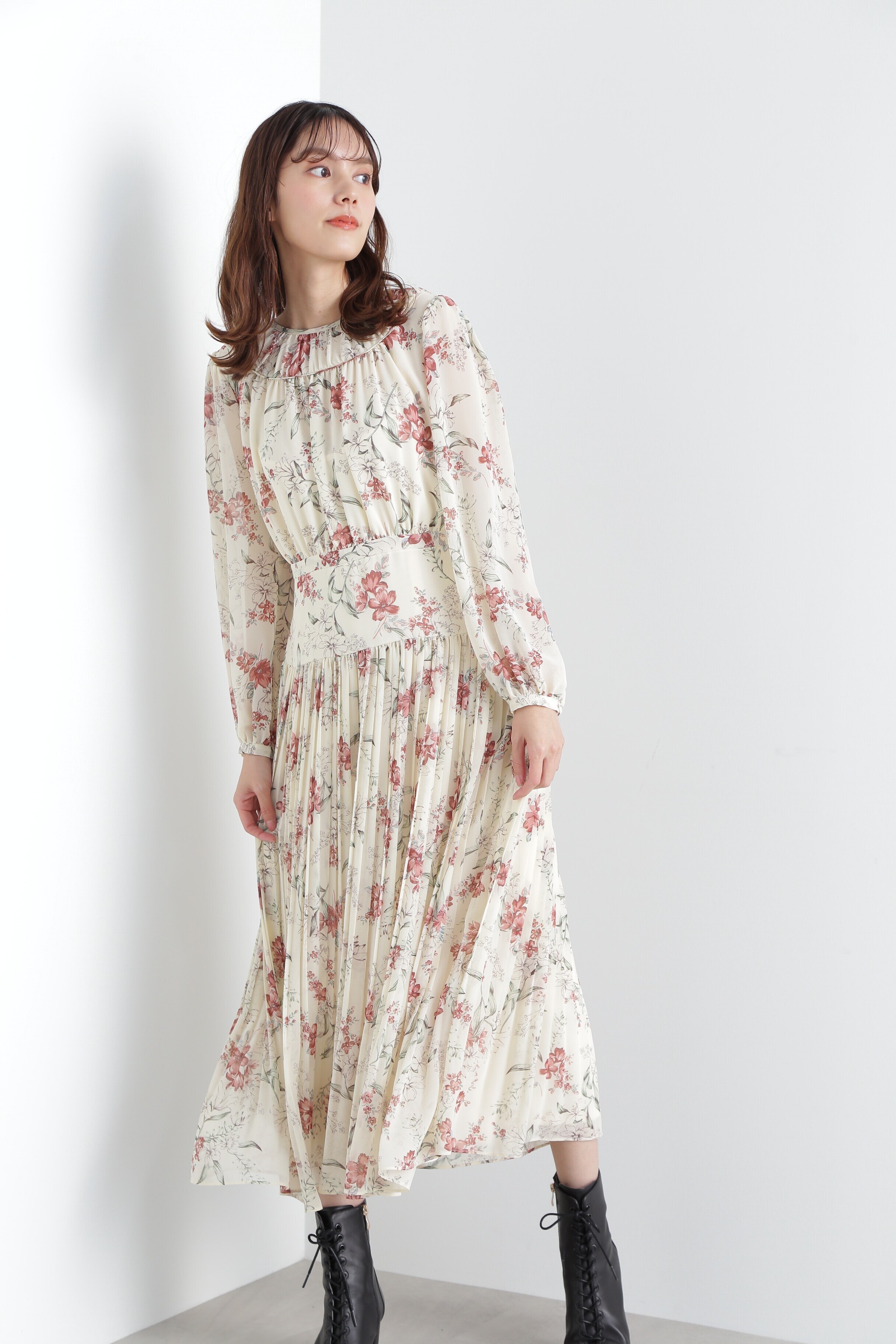 JILLSTUART☆ベイリーフラワーワンピース0 | vashamansarda.com