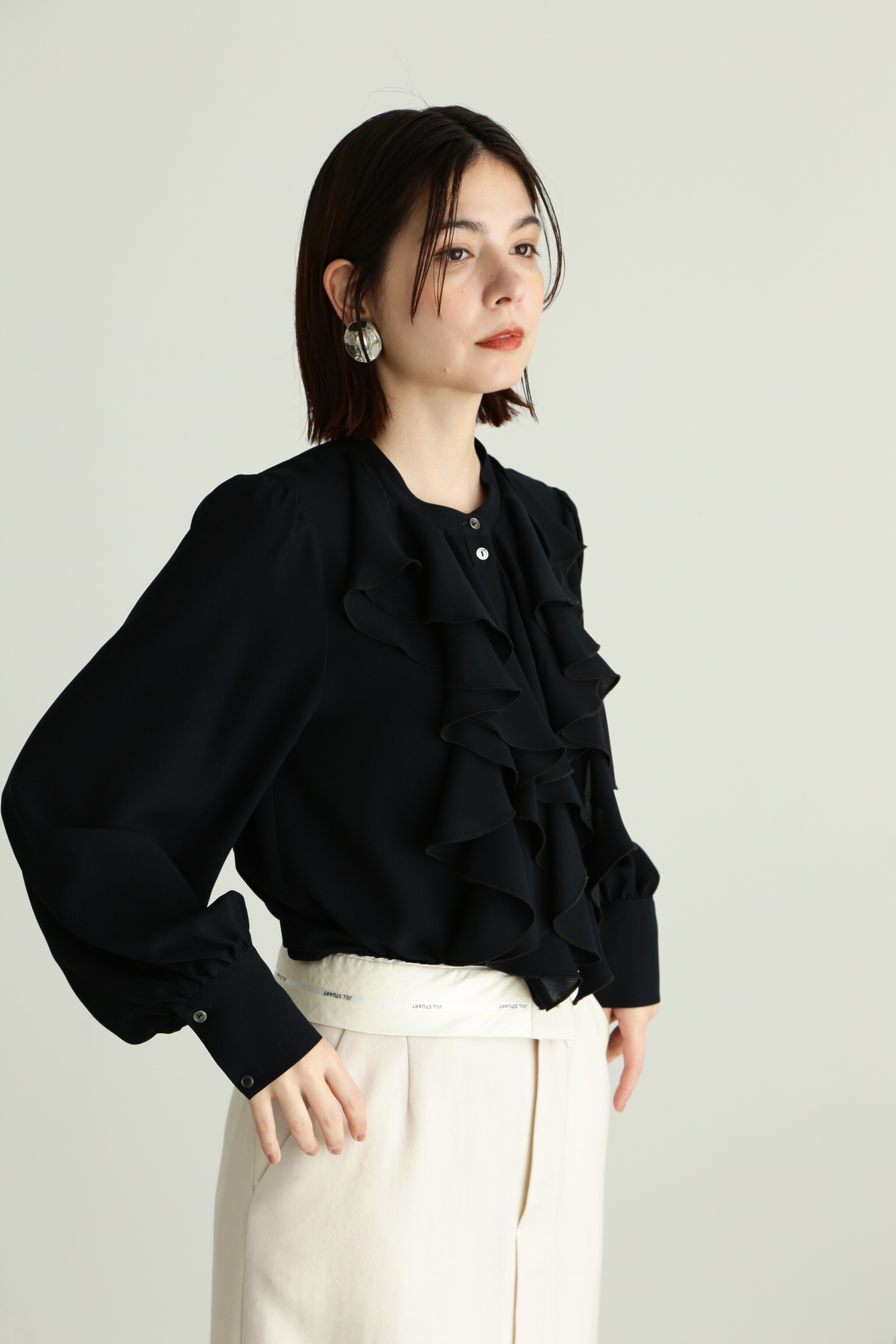 ライトジョーゼットラッフルブラウス|JILL STUART(ジル スチュアート 