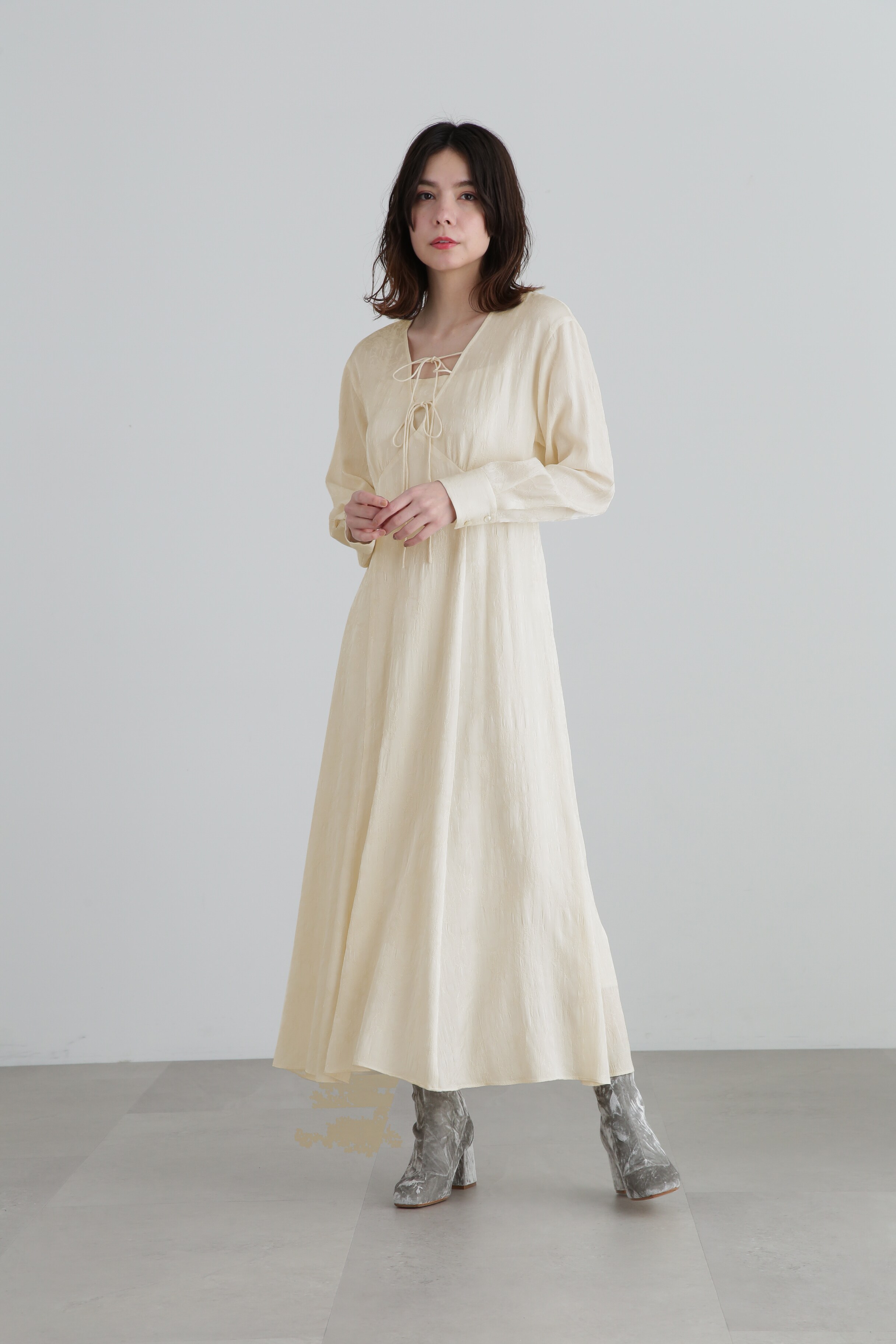 Endy ROBE》アナスタシアレースチュールワンピース|JILL STUART(ジル スチュアート)の通販｜アイルミネ