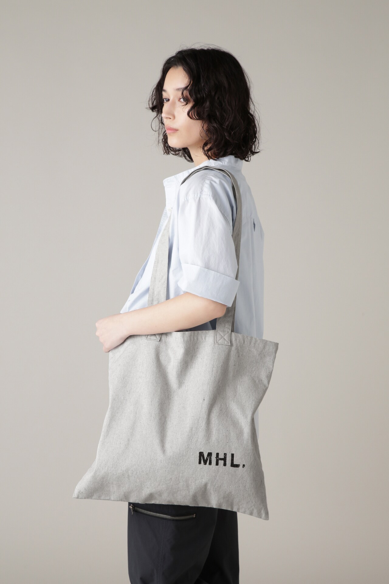 YARN DYE COTTON TWILL|MHL.(エムエイチエル)の通販｜アイルミネ