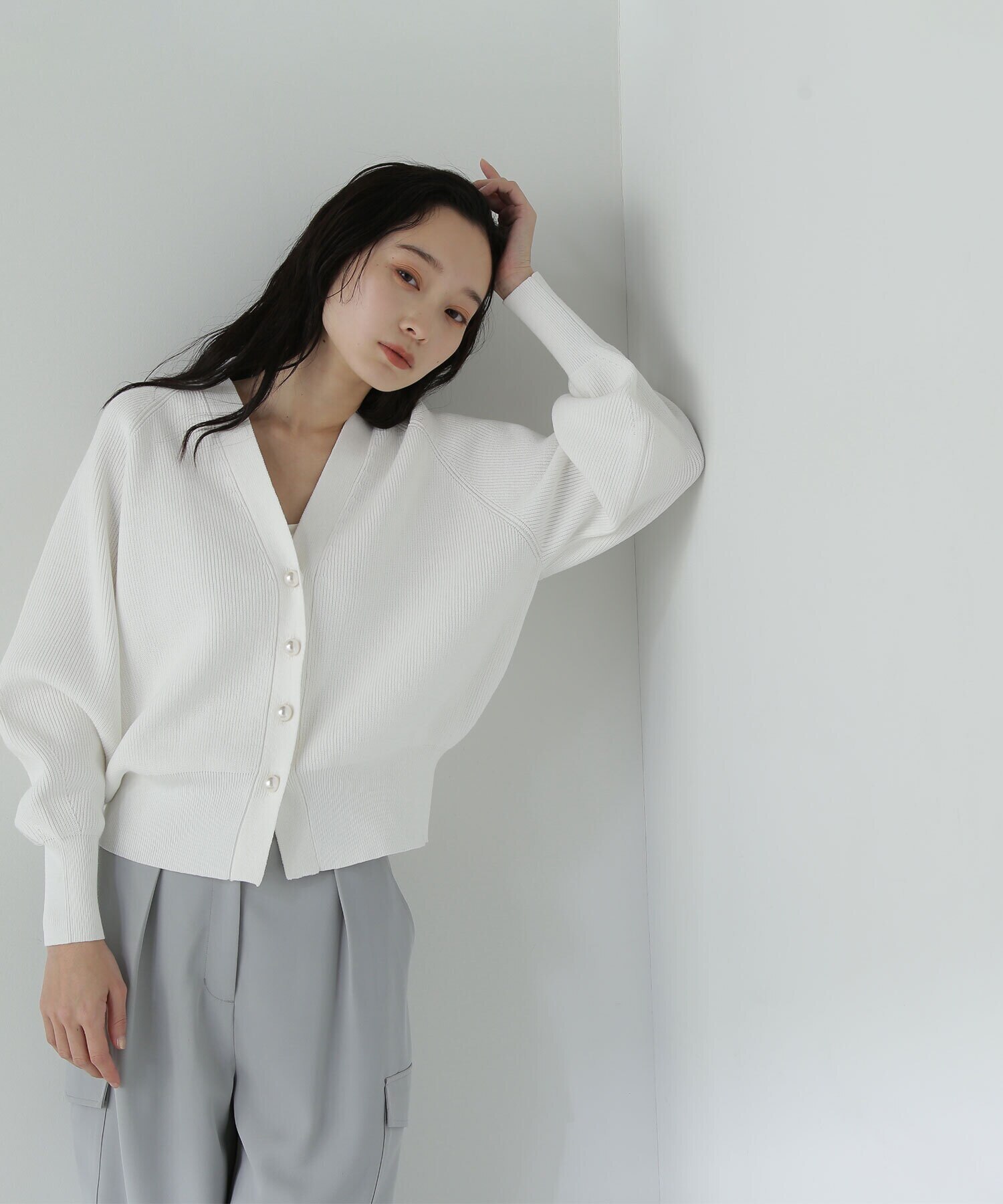 パールボタンニットカーディガン 24SS|NATURAL BEAUTY BASIC