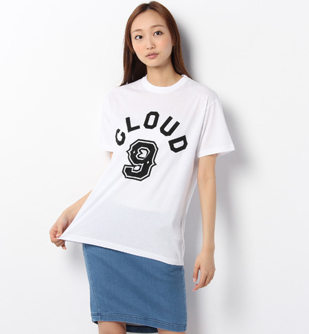 ナンバリングロゴTシャツ