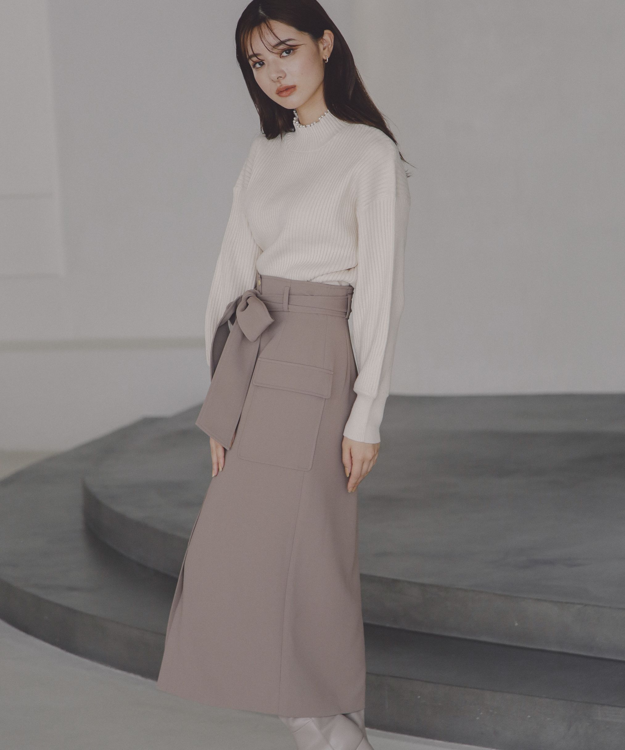 アウトポケットデザインタイトスカート|PROPORTION BODY DRESSING