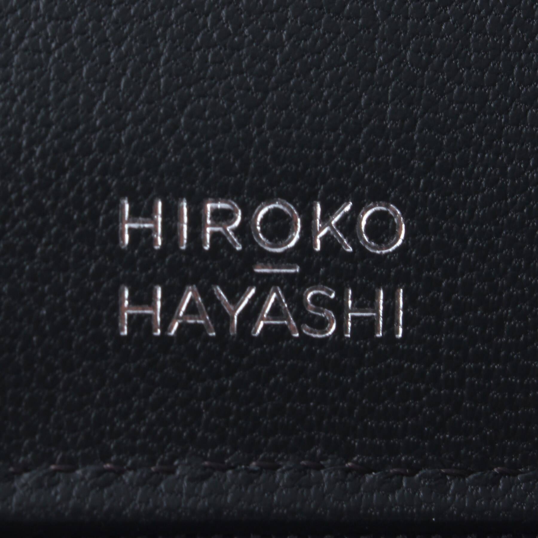 CARDINALE（カルディナーレ）ファスナー式二つ折り財布〈Piu〉|HIROKO