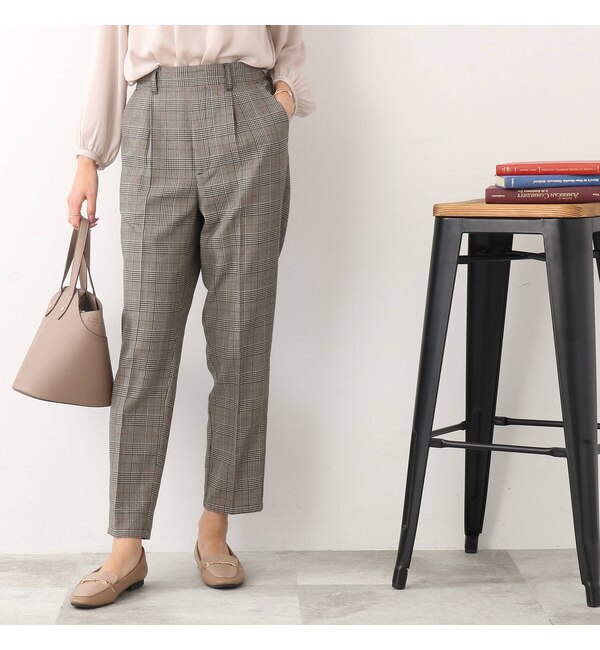 SHOO・LA・RUE/DRESKIPの人気商品】裏に秘密(工夫)テーパードパンツ|SHOO・LA・RUE(シューラルー)の通販｜アイルミネ