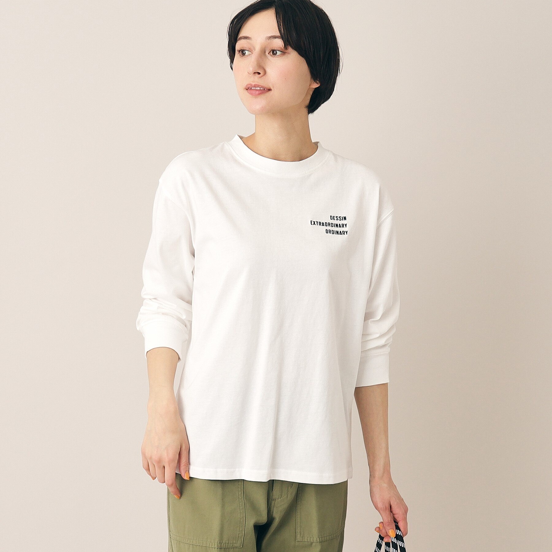 【ユニセックス】バックプリントロングスリーブTシャツ