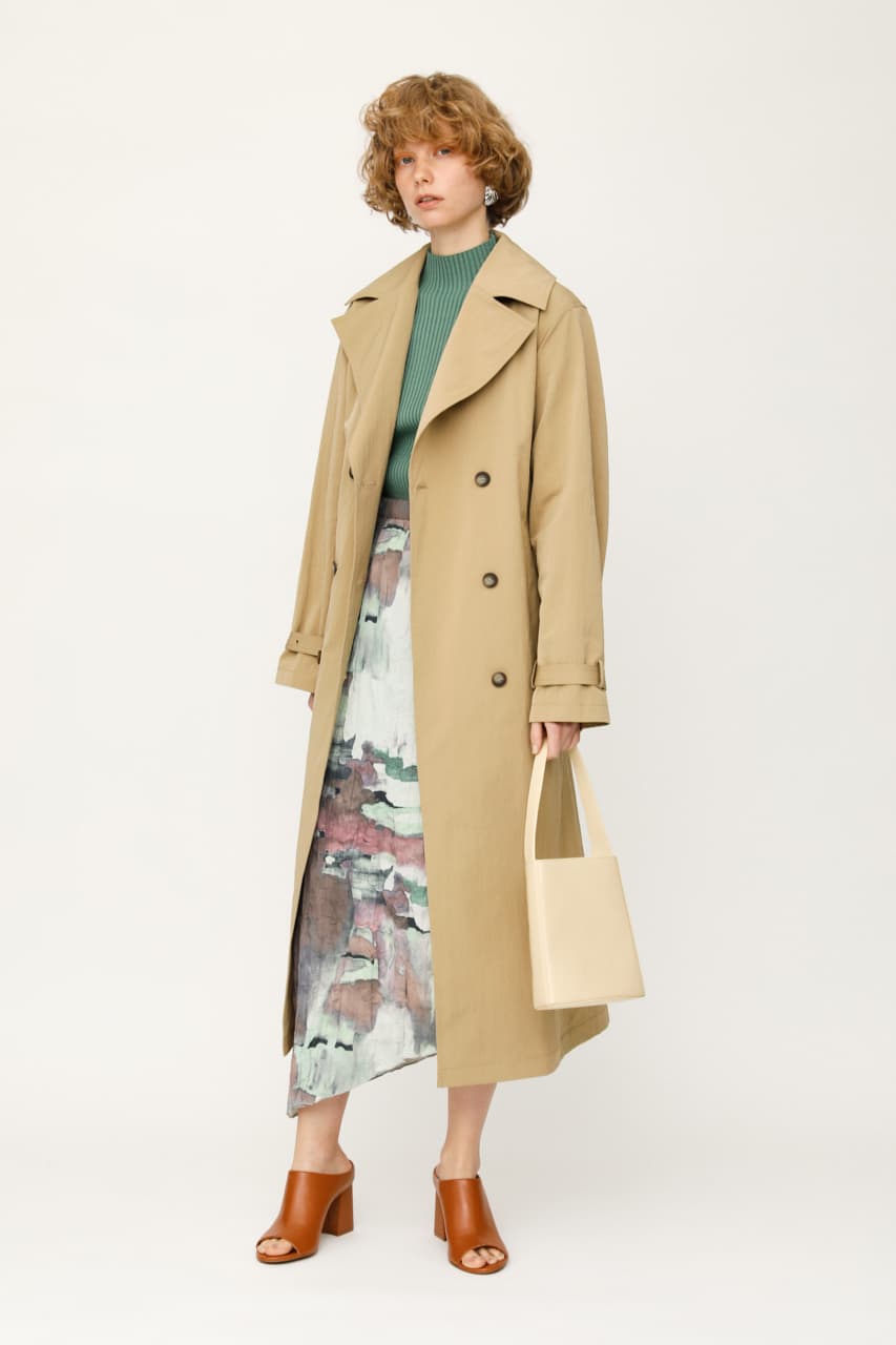 WRINKLE TRENCH コート