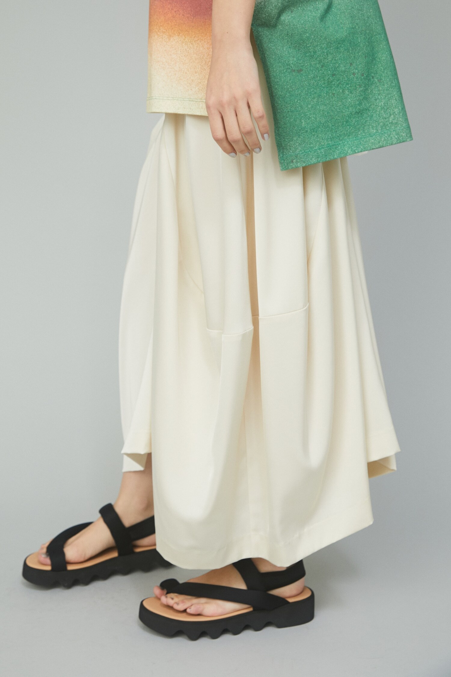 Cocoon flared skirt