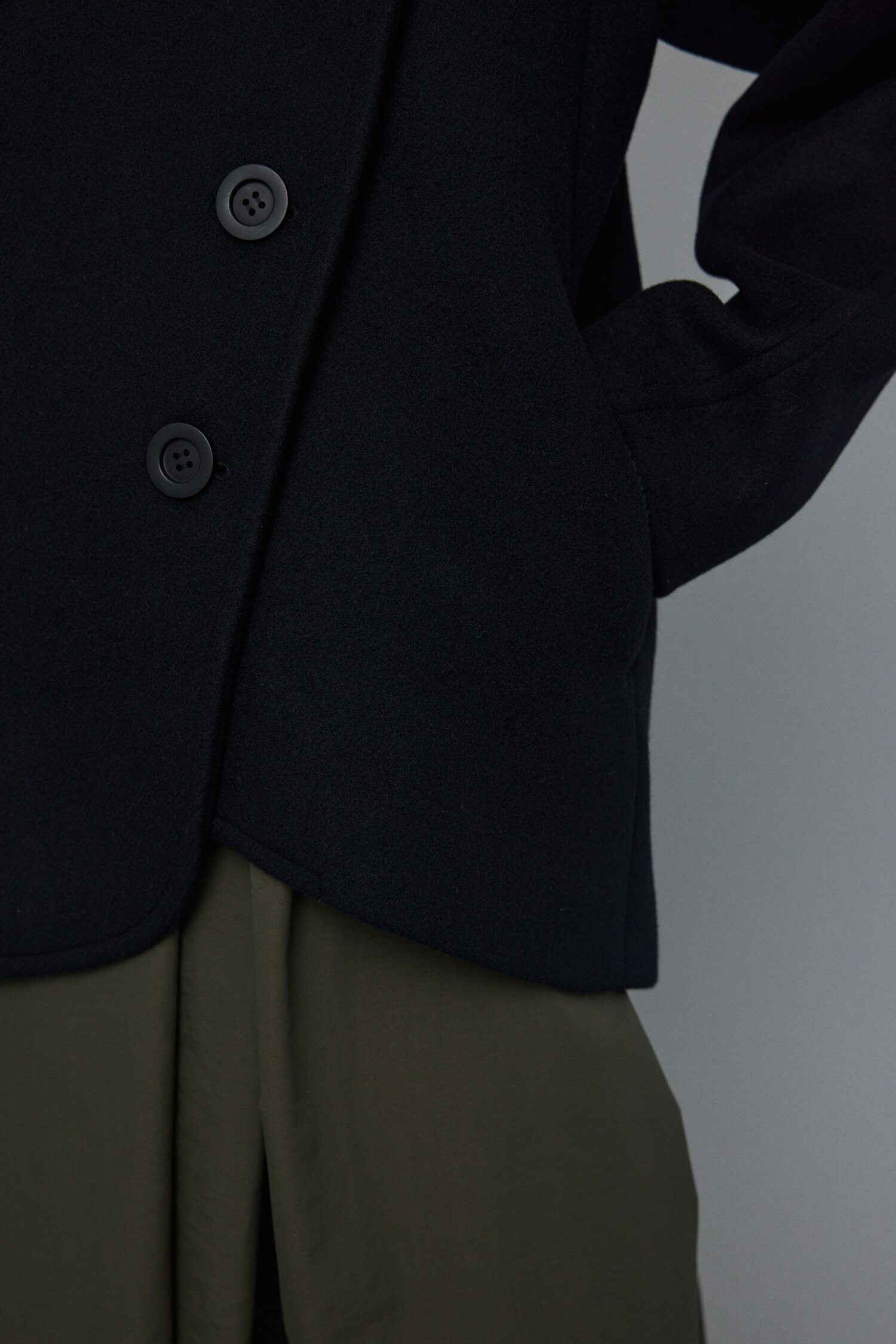 Round body wool coat|HeRIN.CYE(ヘリンドットサイ)の通販