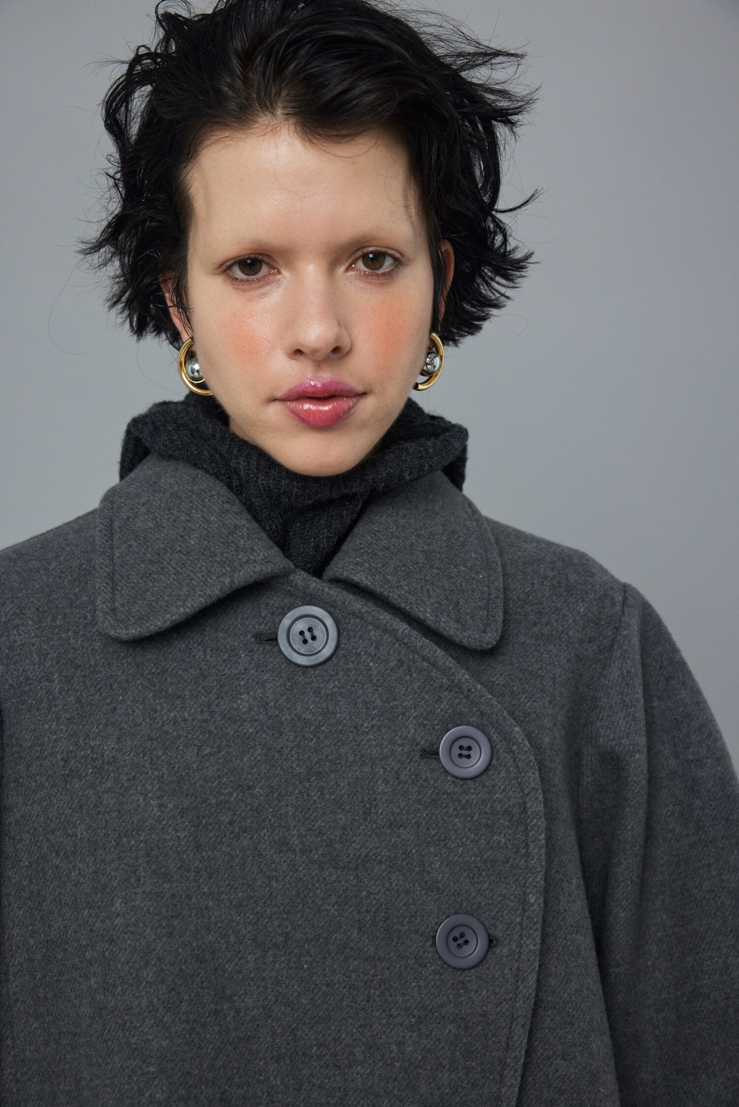 Round body wool coat