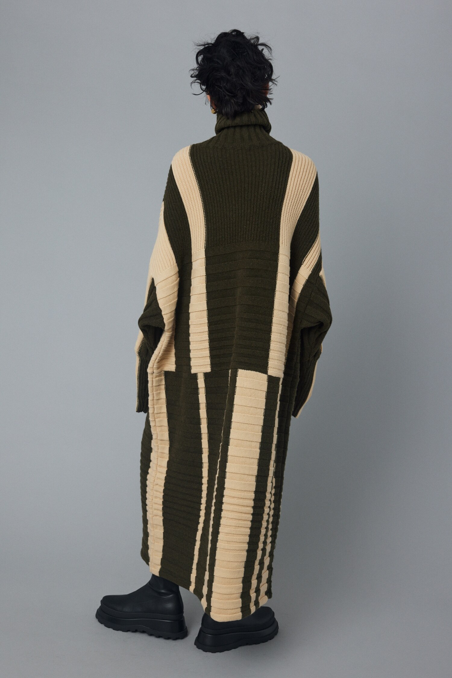 Box knit dress|HeRIN.CYE(ヘリンドットサイ)の通販｜アイルミネ