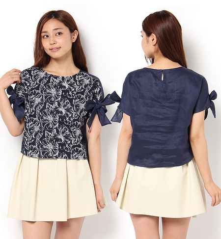 【Titilate Valet】花柄刺繍袖リボンブラウス