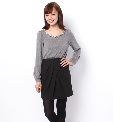CECIL McBEE(セシルマクビー)ビジュー起毛タックコンビワンピ 311469034