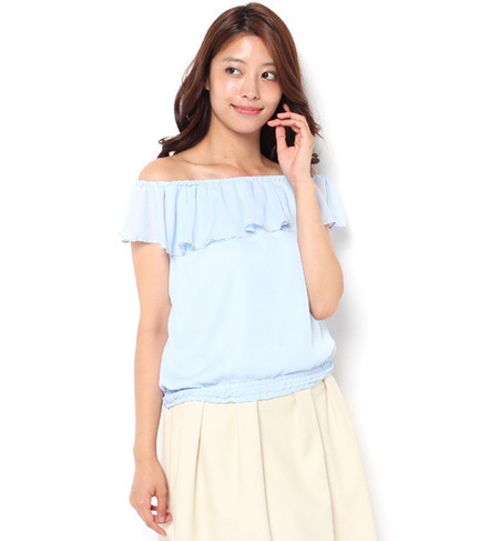 CECIL McBEE(セシルマクビー)ビジュー付フリルオフショルＴＯＰＳ311030275