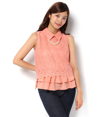 CECIL McBEE(セシルマクビー)ネックレス付き裾フリルレーストップス311042055