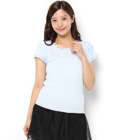 ネックビジューつき袖シフォンニット