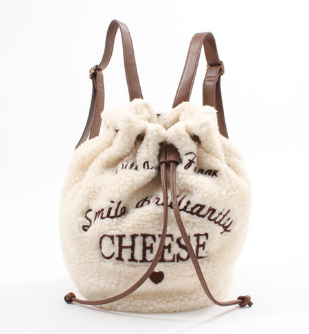 もこもこボアリュック