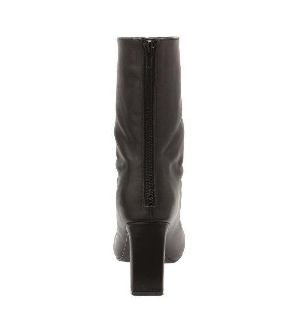 SQUARE SHORT BOOTS