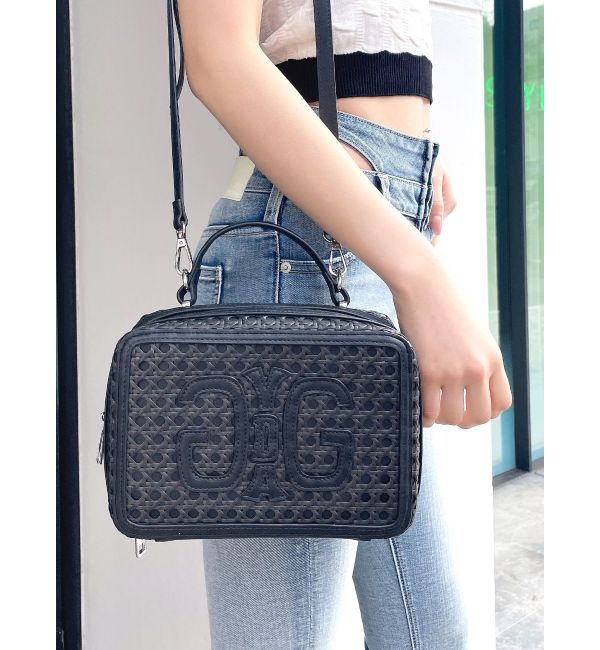 Symmetry GYDA BOXバッグ