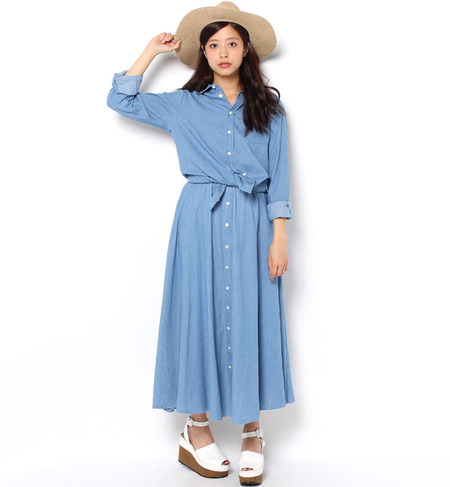 ボタンダウンシャツ