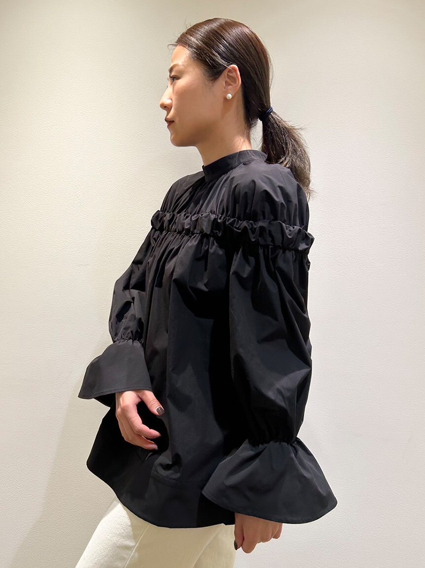 【emmi atelier】デザインブラウス