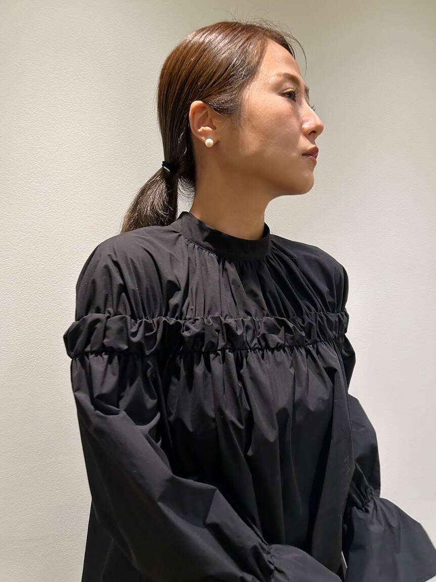【emmi atelier】デザインブラウス