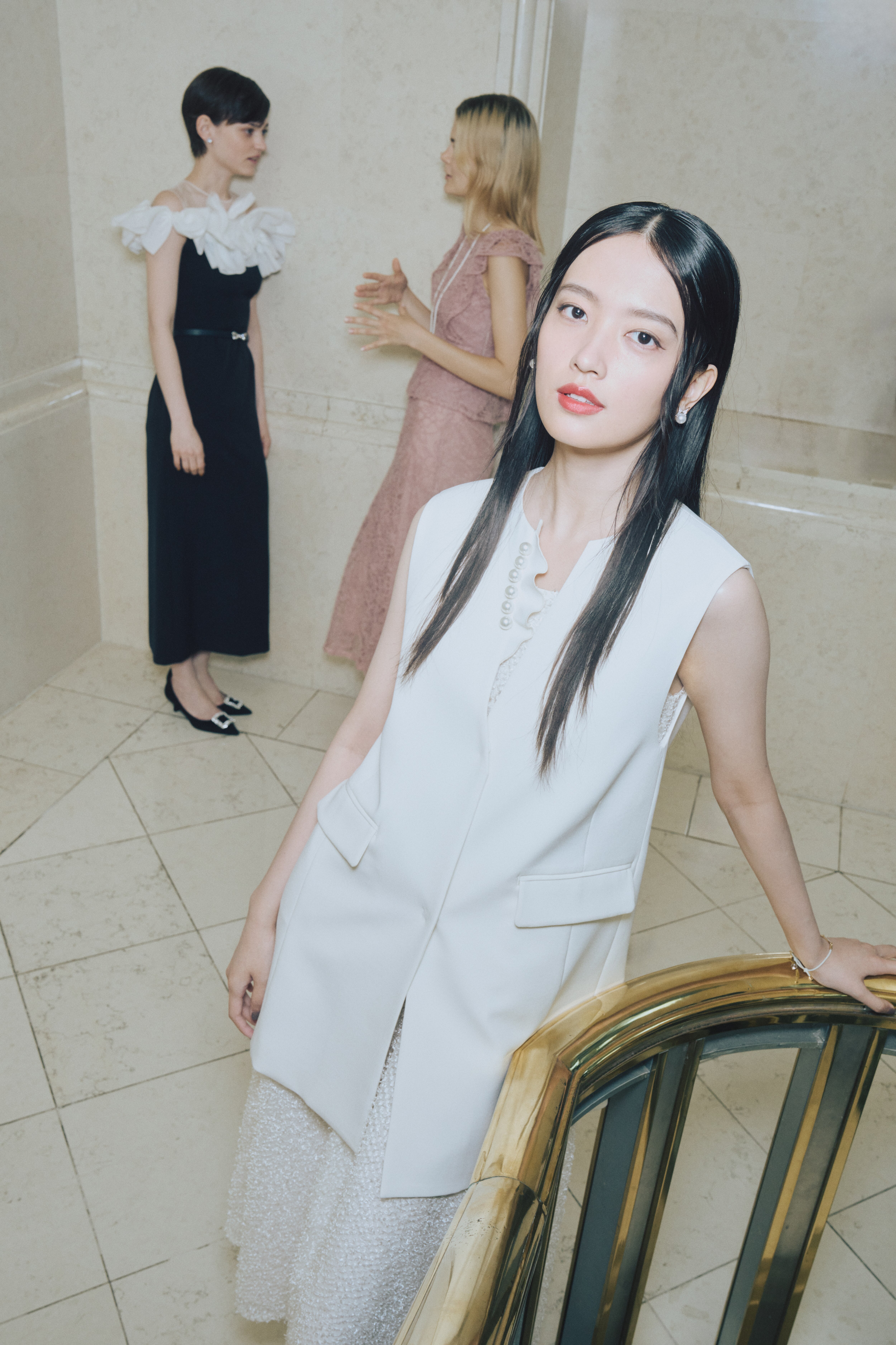ラッフルペプラムブラウス(ブラウス・シャツ)｜TOPS（トップス）｜CELFORD（セルフォード）の通販サイト 【公式】