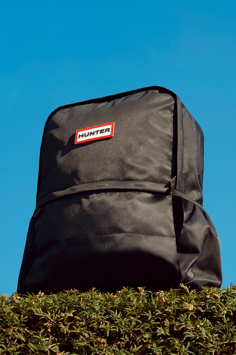 Hunter discount black backpack