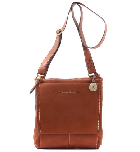 【ソアリーク/Soareak】 【FIORELLI】スクエアショルダーバッグ [送料無料]