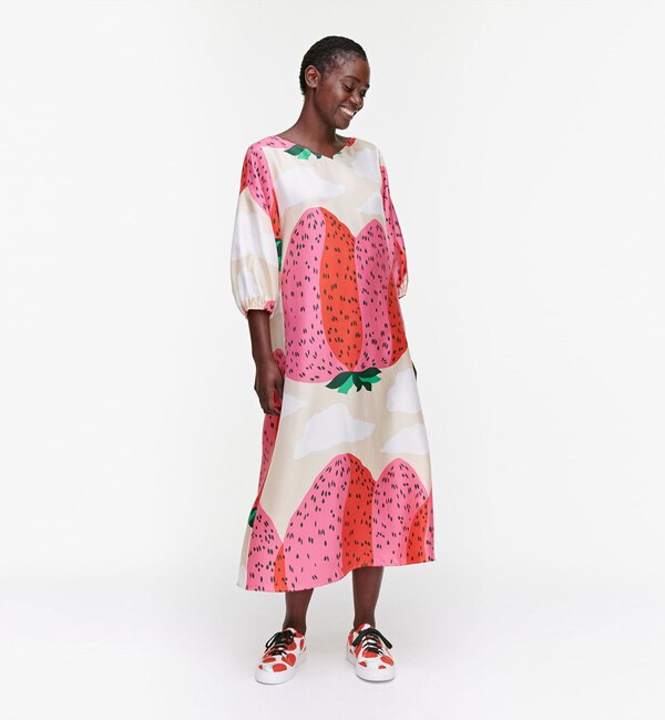 Jylha Mansikkavuoret ワンピース Marimekko マリメッコ の通販 アイルミネ