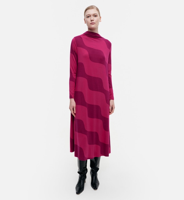 激レア　marimekko TAIFUUNI ロングワンピース　大きいサイズ