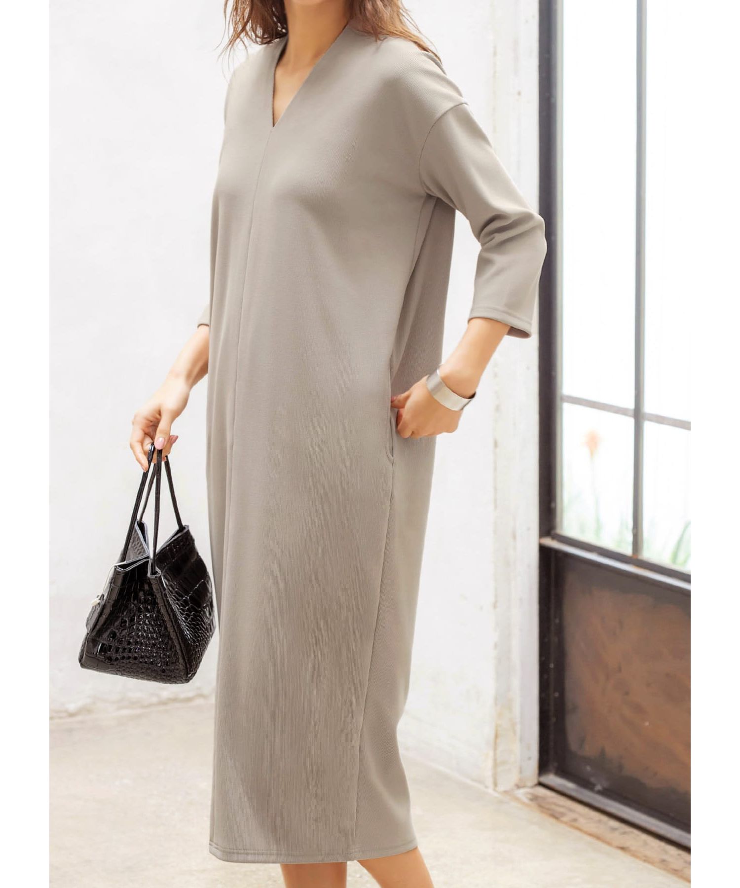 7分袖ライトリラックスvネックワンピース Style Deli スタイルデリ の通販 アイルミネ