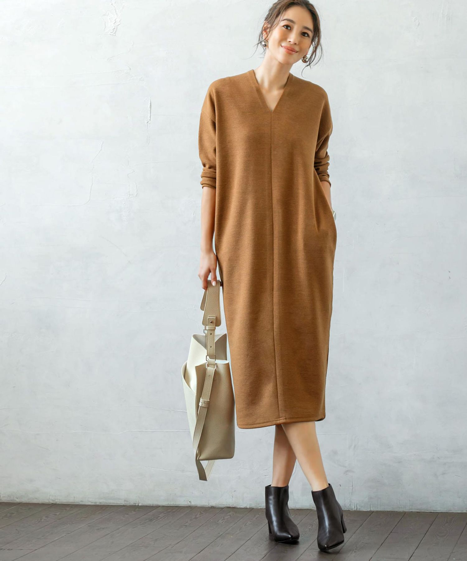 リラックスvネックワンピースd Style Deli スタイルデリ の通販 アイルミネ